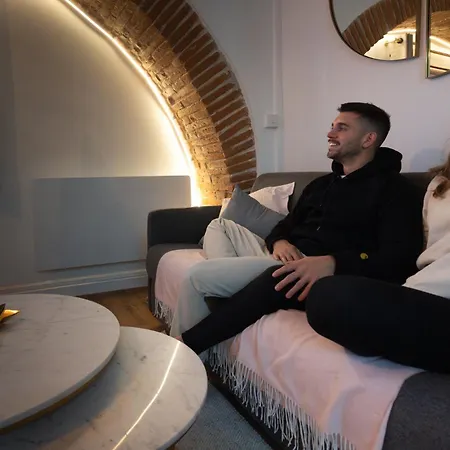 Capitole La Voute Rose Apartment *
